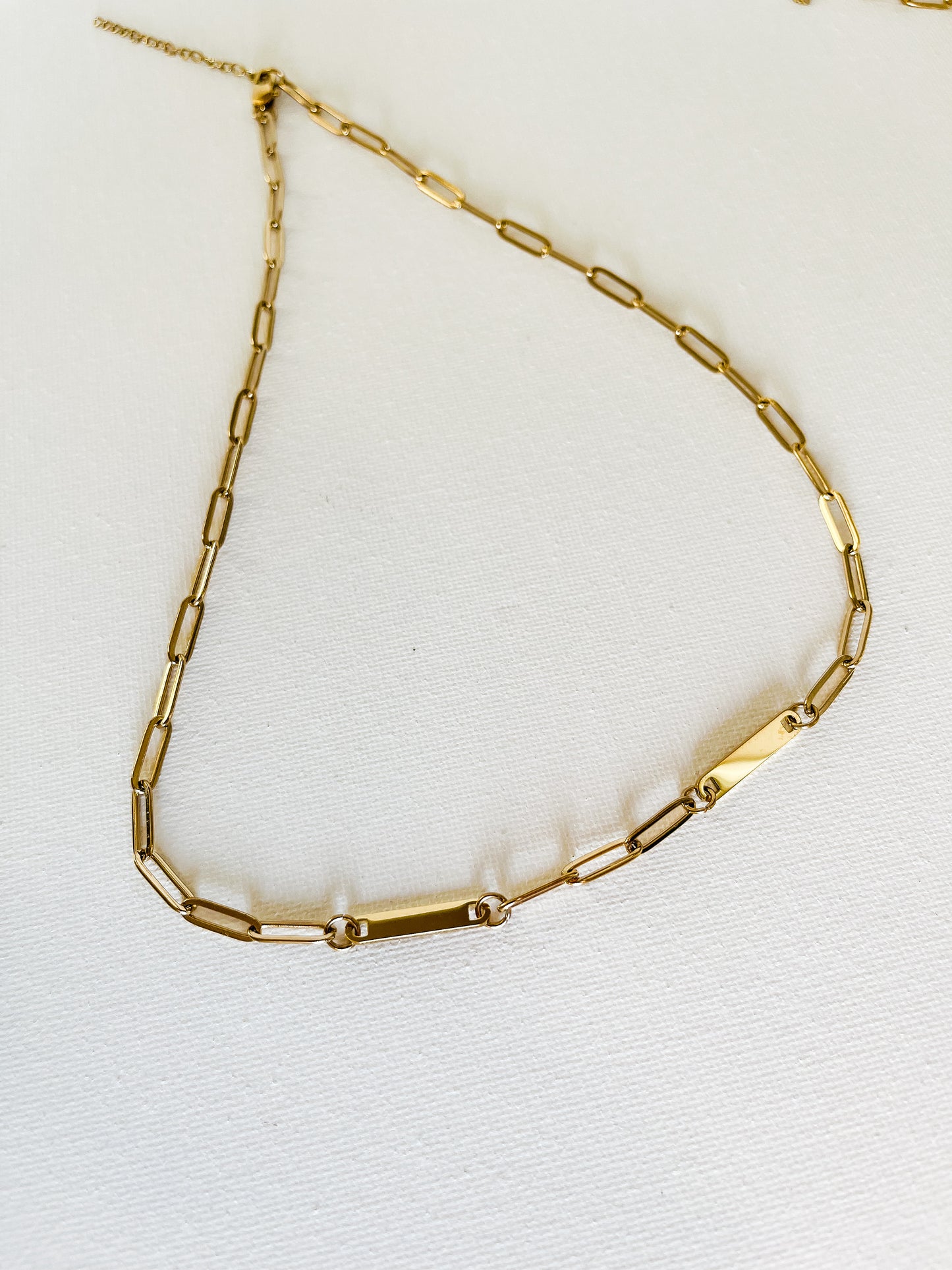 Paperclip Chain Mini Bar Necklace