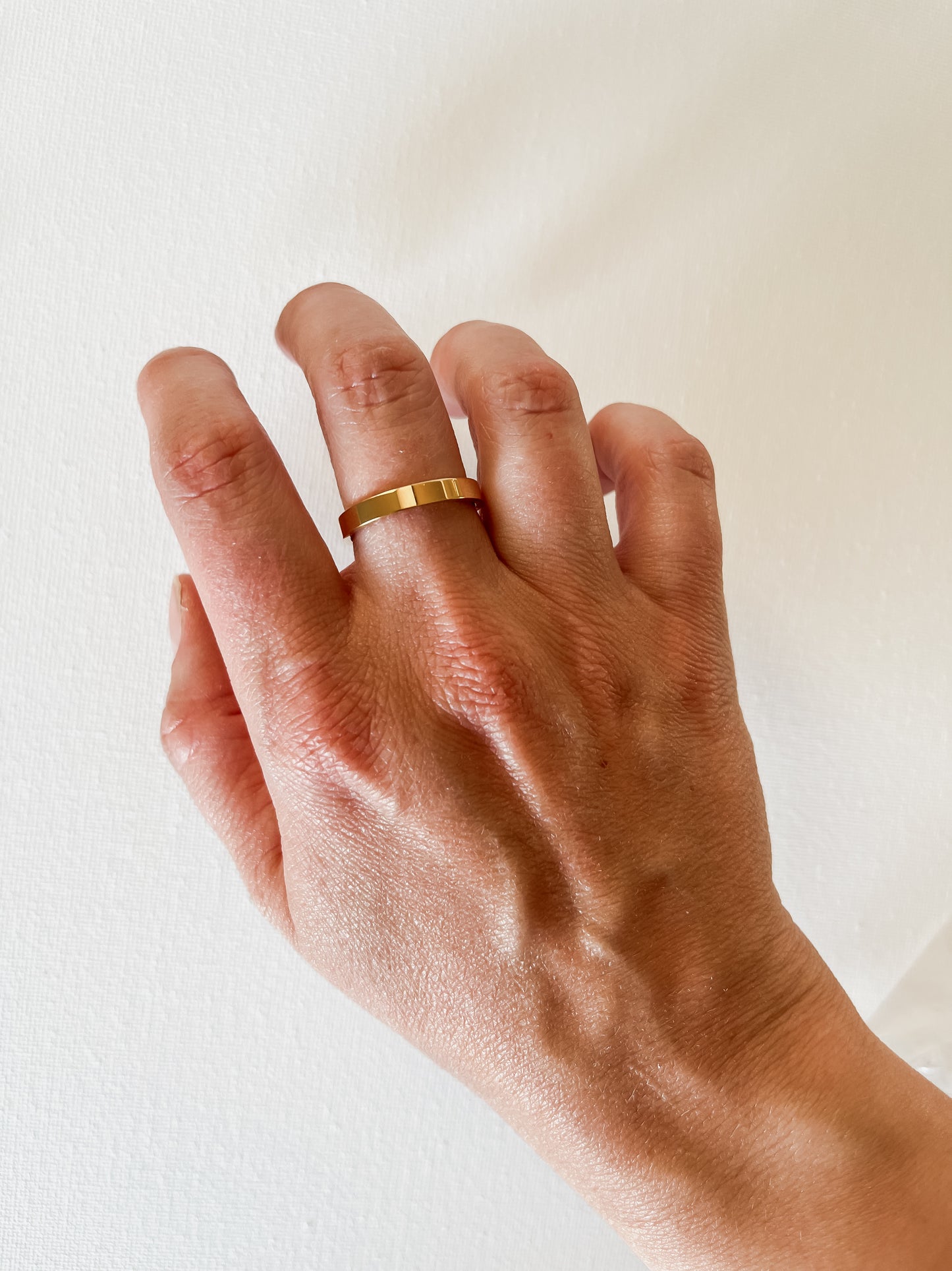 Dainty Ring with Name Engraving